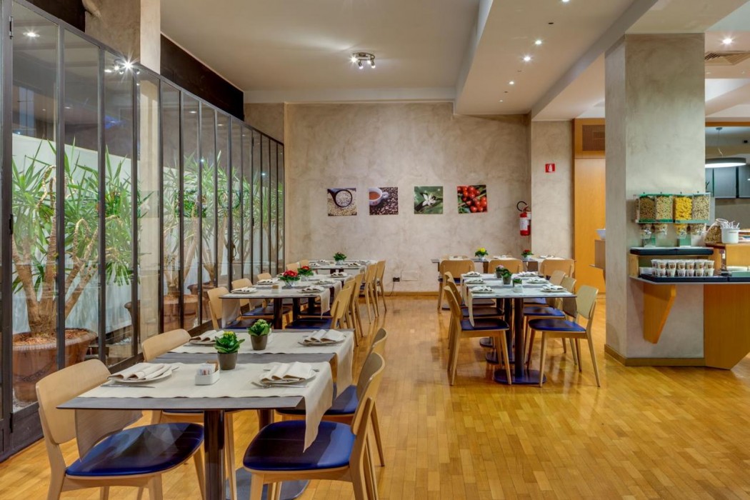 Hotel Raffaello 64/126