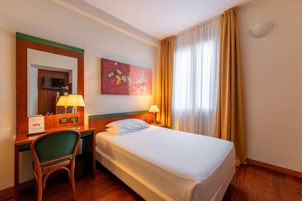 Hotel Raffaello 23/126