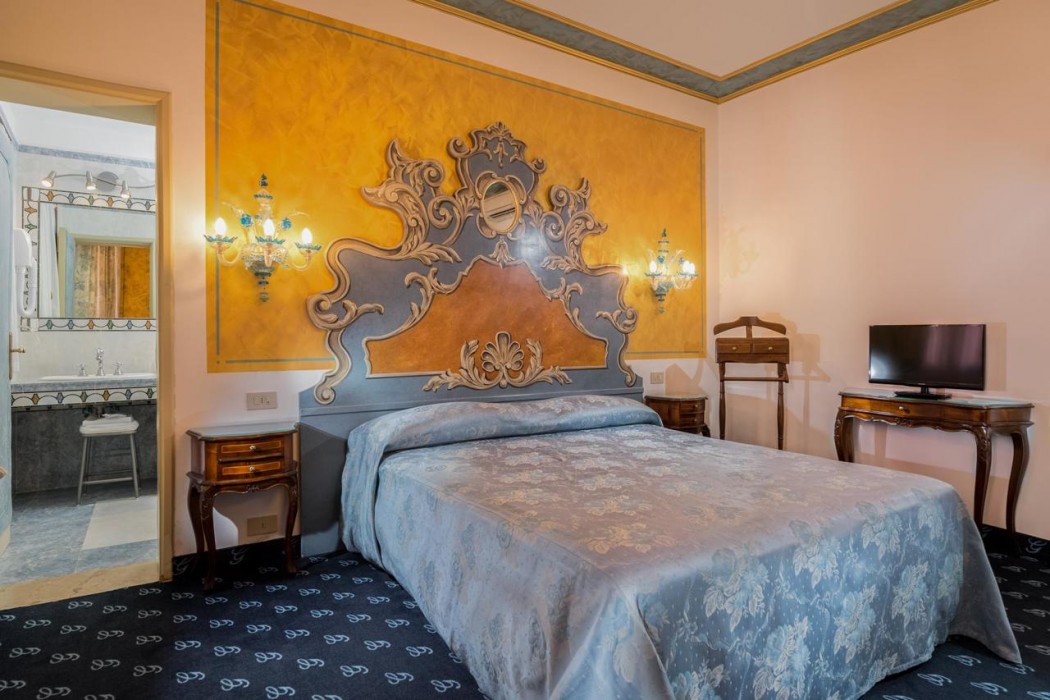 Hotel Giorgione 27/87