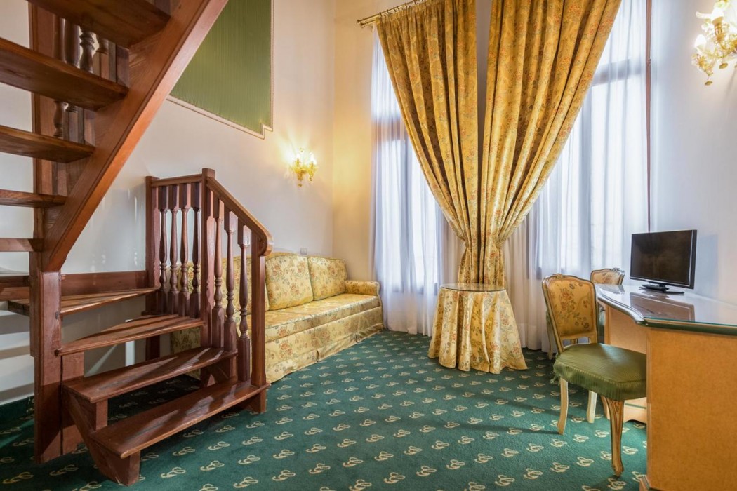 Hotel Giorgione 40/87