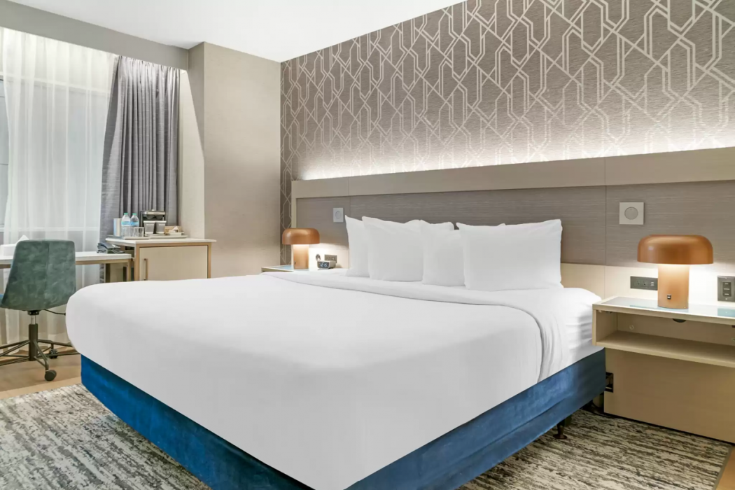 Radisson Plaza Hotel at Kalamazoo Center 23/66