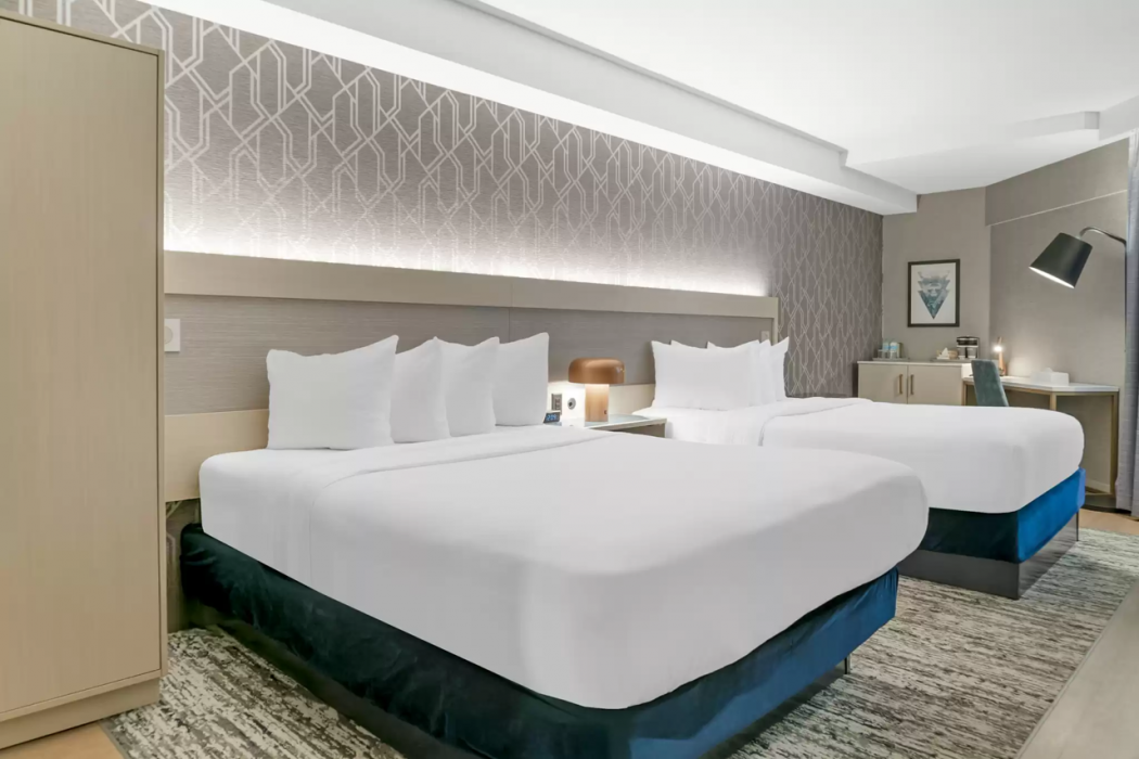 Radisson Plaza Hotel at Kalamazoo Center 18/66