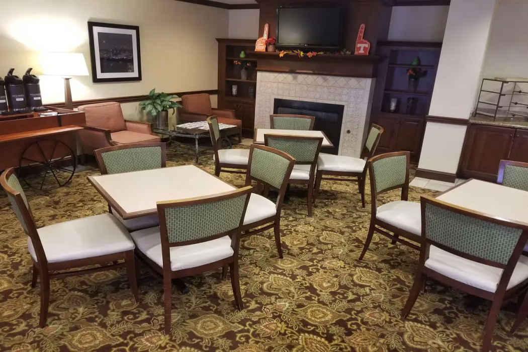 Country Inn & Suites by Radisson, Knoxville at Cedar Bluff, TN 10/11