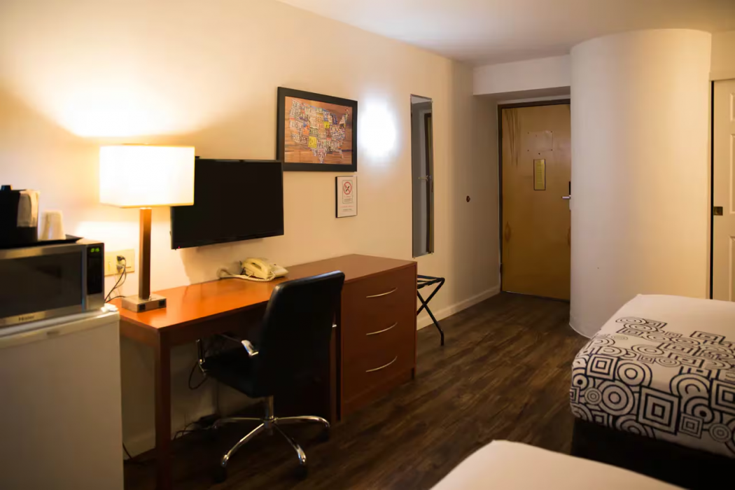 Econo Lodge Harrisburg - Hershey North 11/17