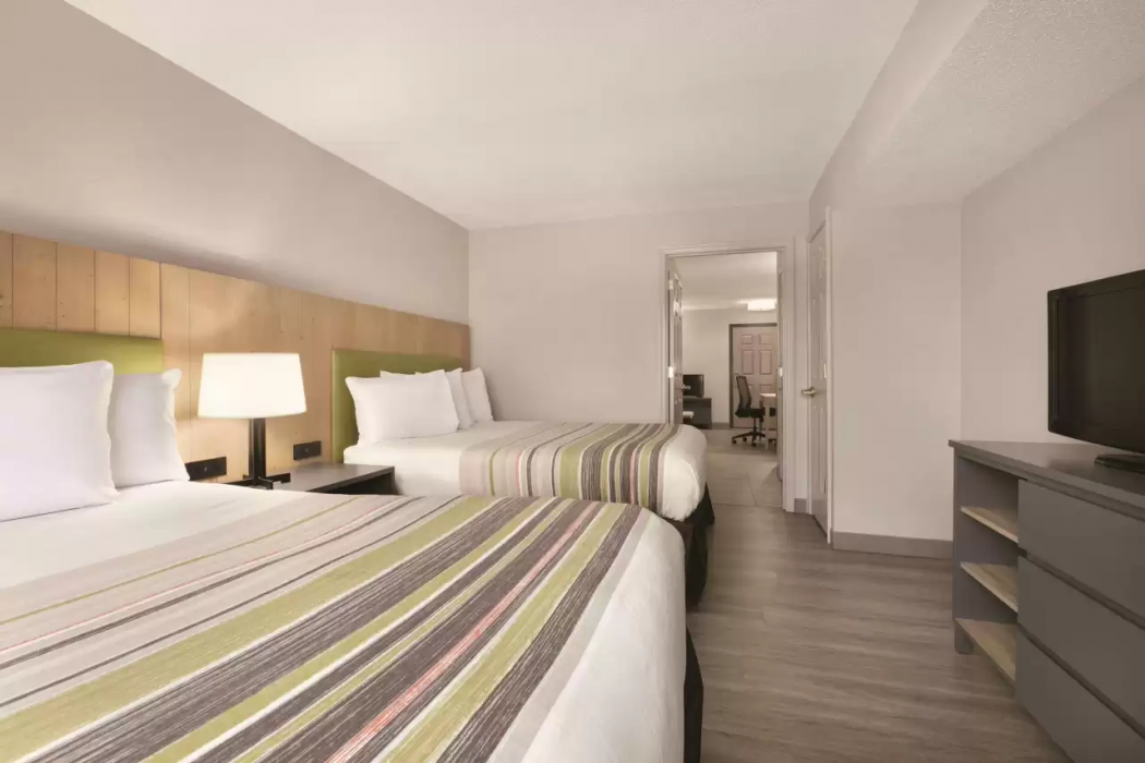 Country Inn & Suites by Radisson, London, KY 11/41