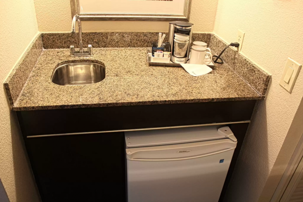 Radisson Suite Hotel Oceanfront 39/64