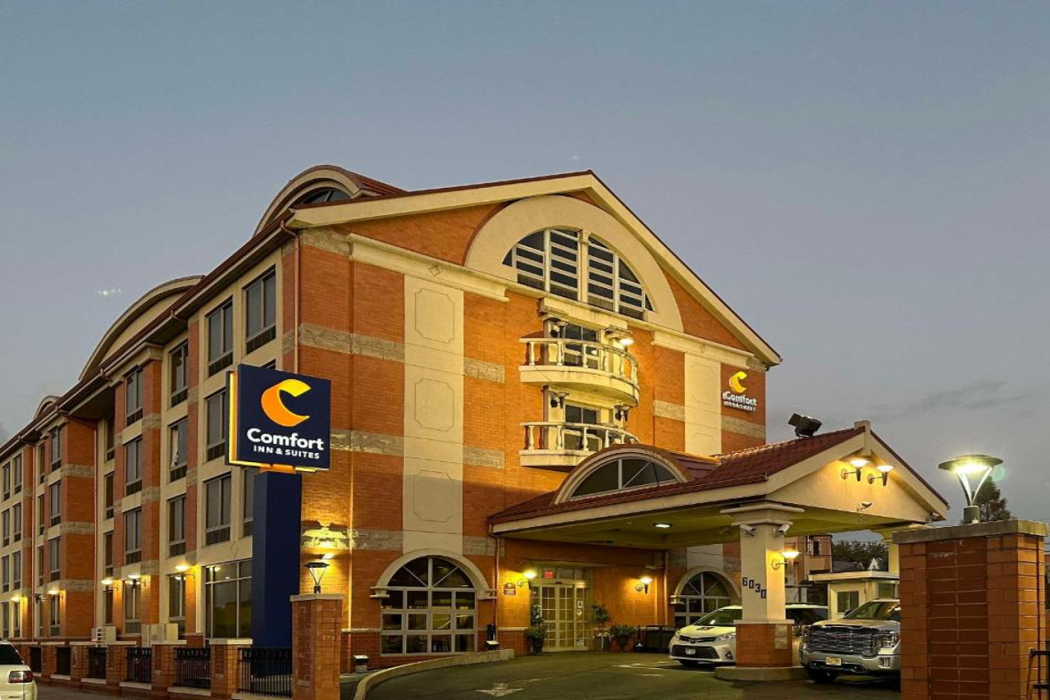 Comfort Inn & Suites LaGuardia Airport 2/64