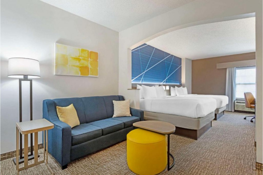 Comfort Suites East Brunswick - South River 15/35