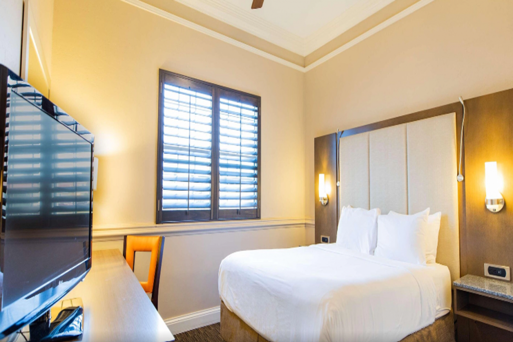 Radisson Resort At The Port 7/36