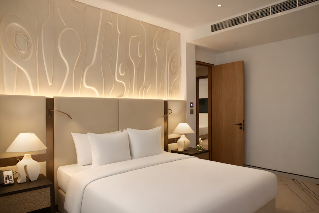The H Dubai 4/27