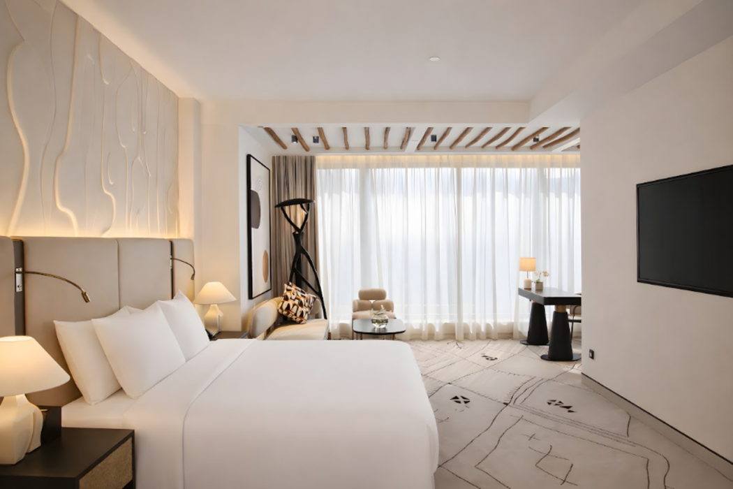 The H Dubai 20/27