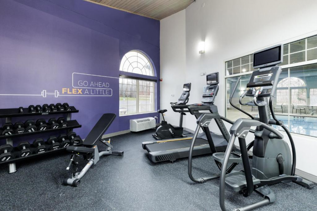 Holiday Inn Express & Suites Zion By IHG 20/43