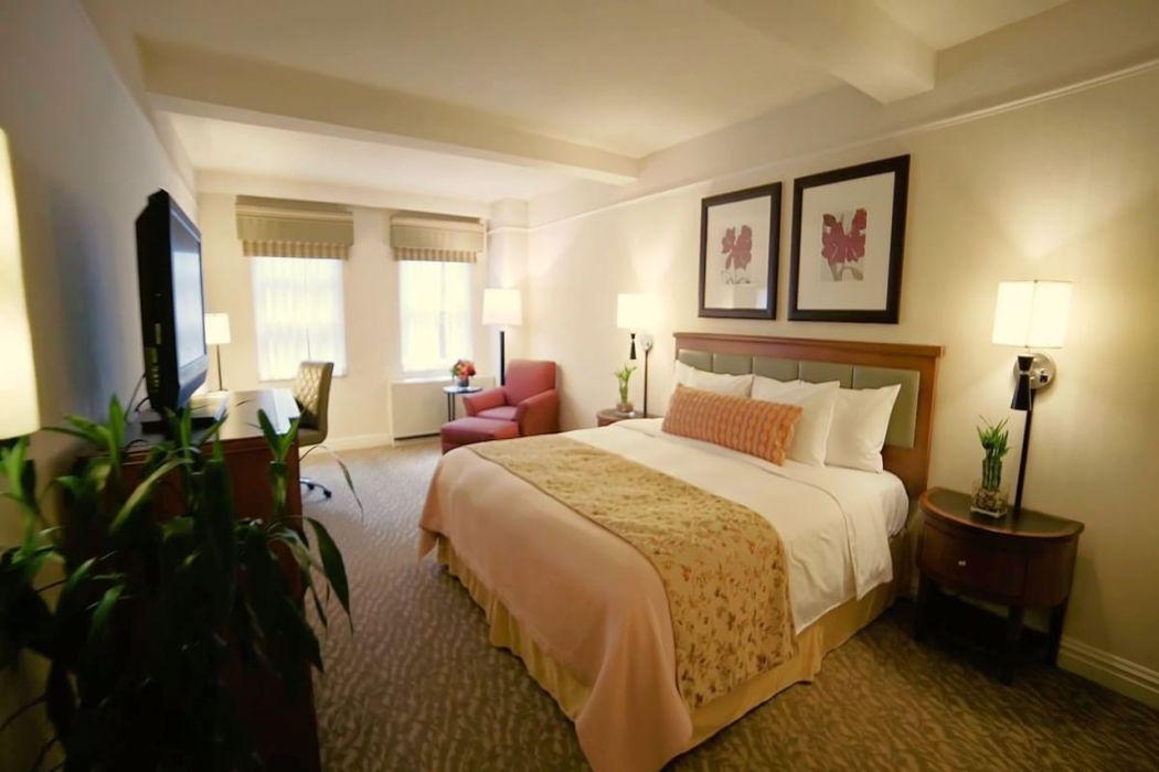 San Carlos Hotel 12/68