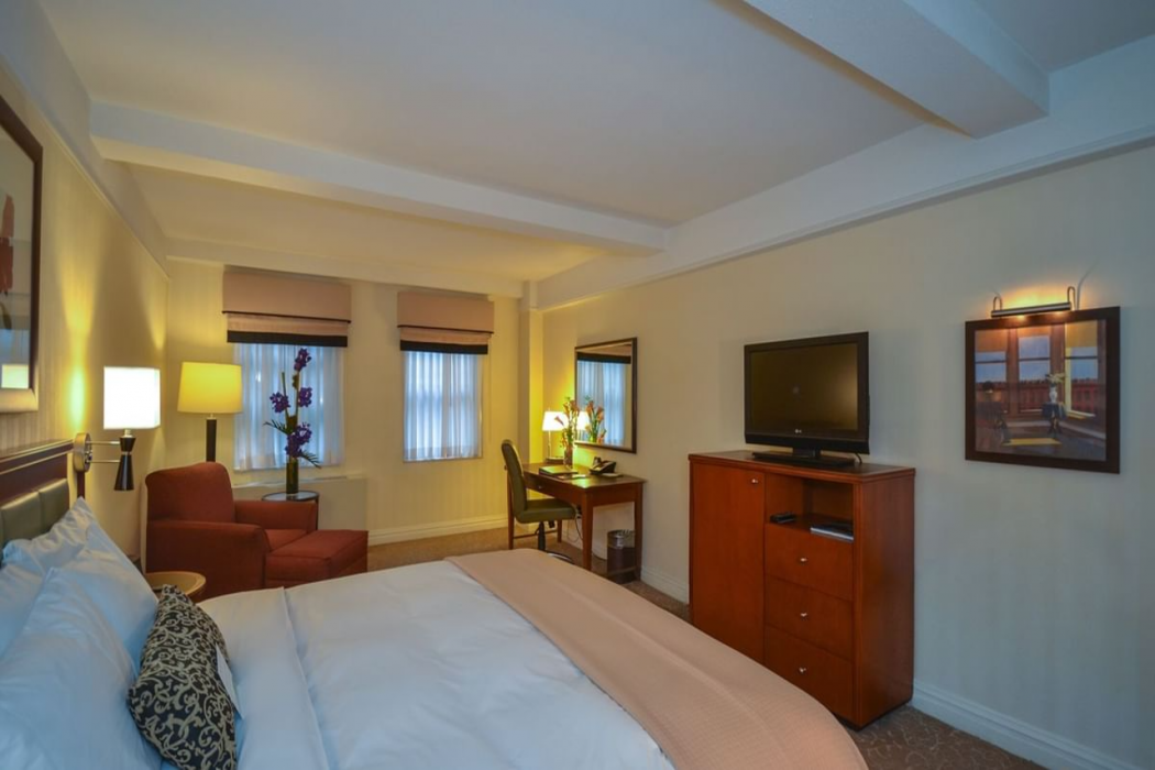 San Carlos Hotel 16/68