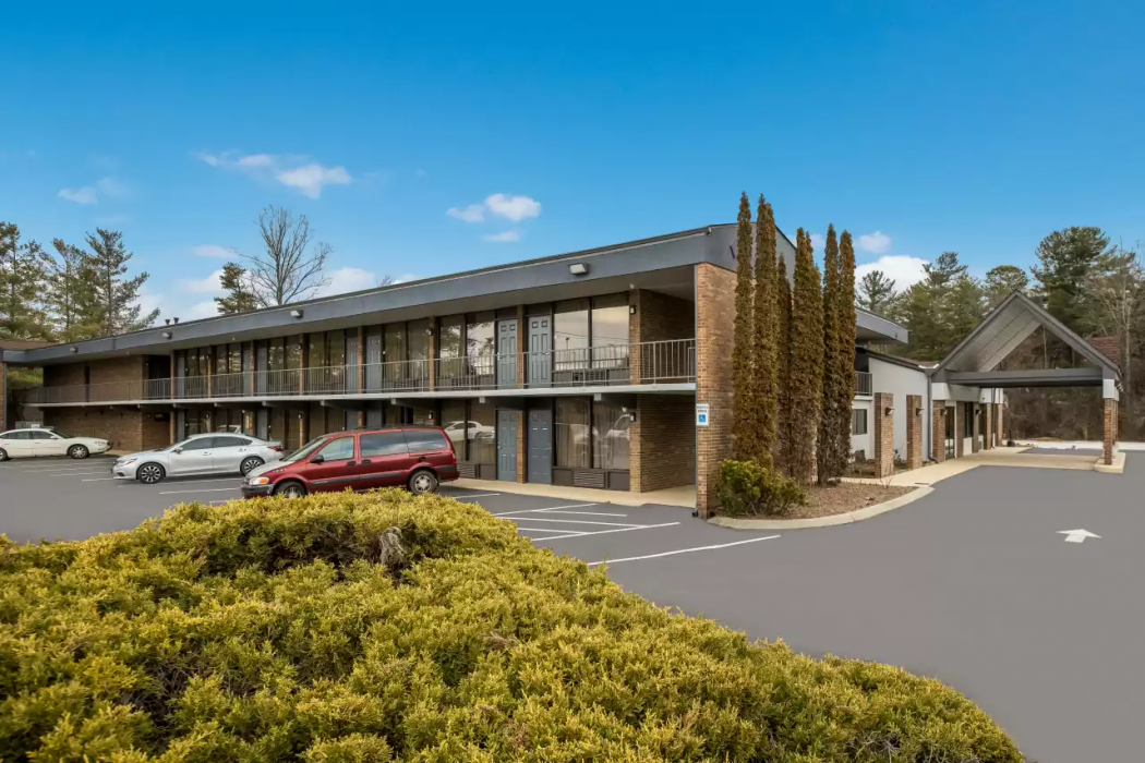 Quality Inn Asheville Airport 5/35