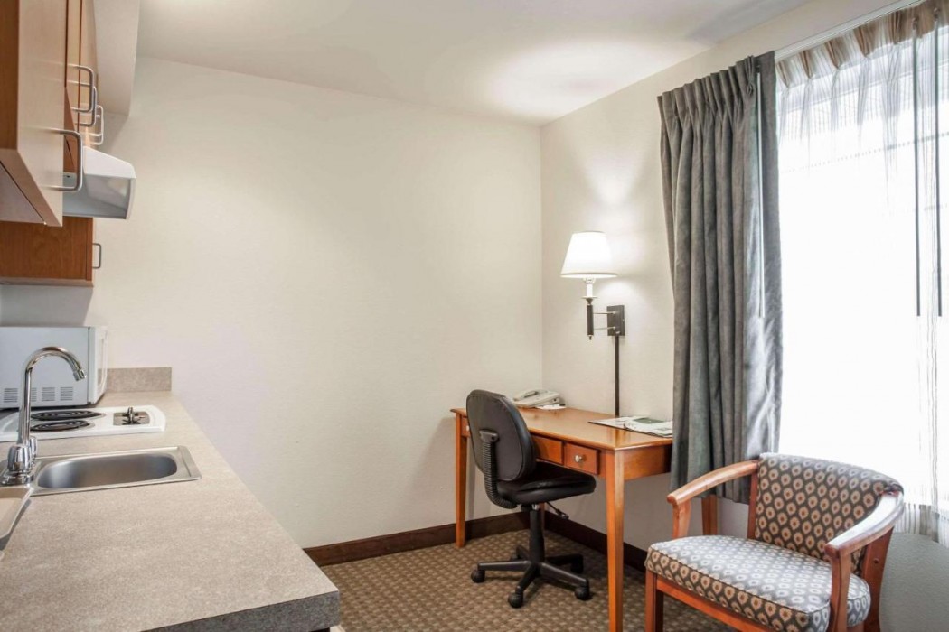 Quality Inn & Suites Federal Way - Seattle 17/33