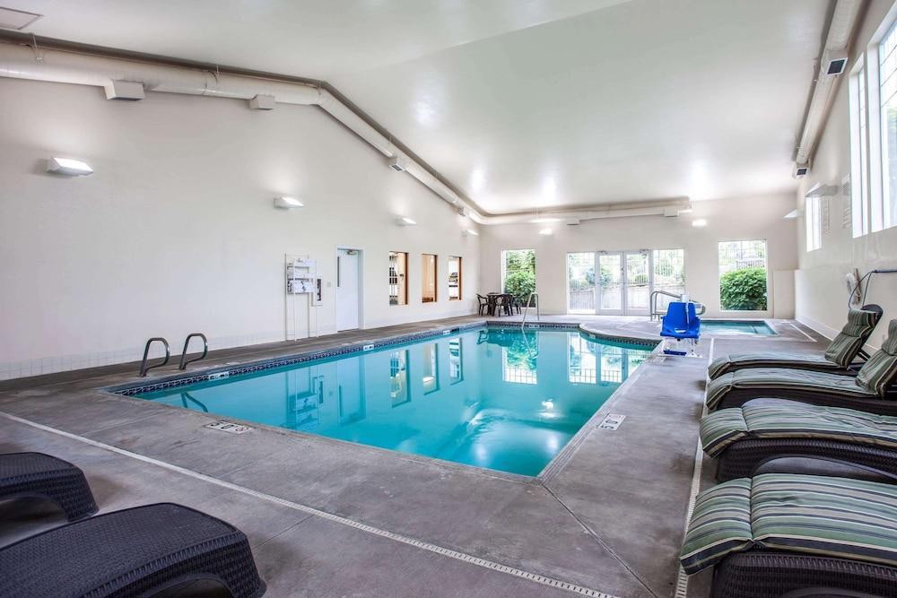 Quality Inn & Suites Federal Way - Seattle 19/33