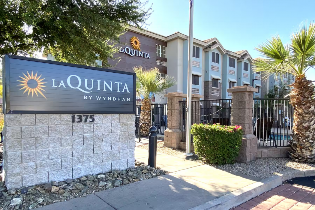 La Quinta Inn & Suites by Wyndham Tempe University / Phoenix 2/60