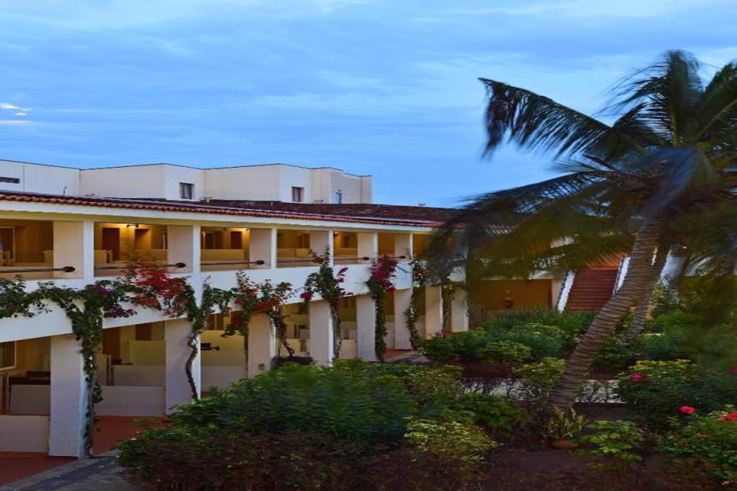 Pestana Tropico in PRAIA