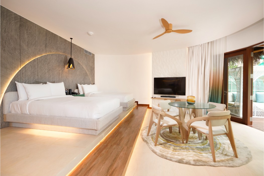W Maldives 58/135
