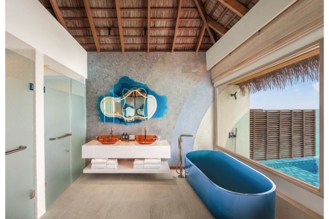 W Maldives 33/135