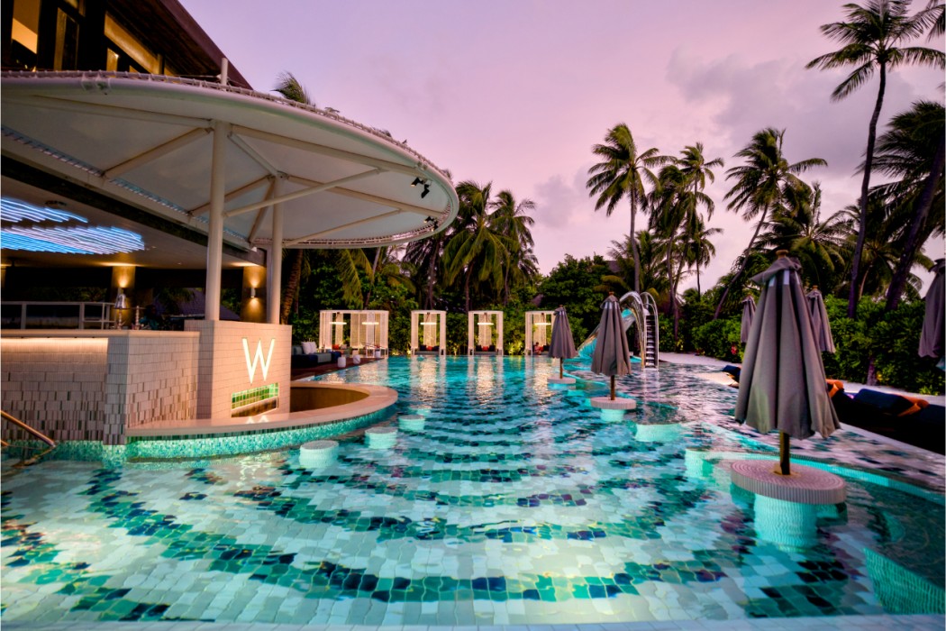 W Maldives 94/135