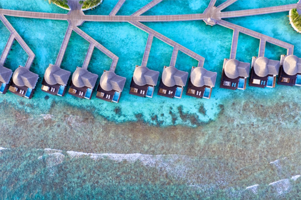 W Maldives 6/135