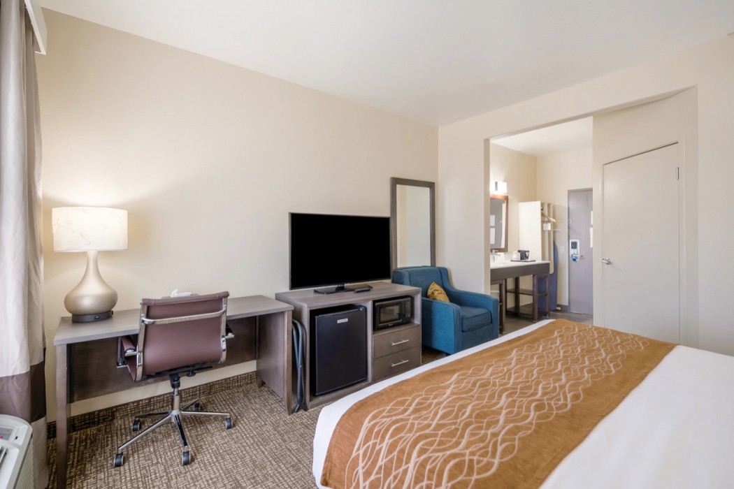 Comfort Inn Bossier City Casino Area near Shreveport Downtown 23/51