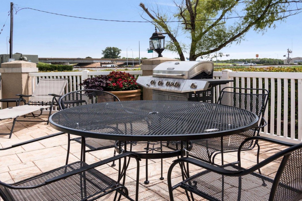 Comfort Inn Bossier City Casino Area near Shreveport Downtown 32/51