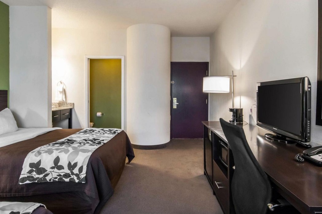 Sleep Inn Saint Charles North 13/33