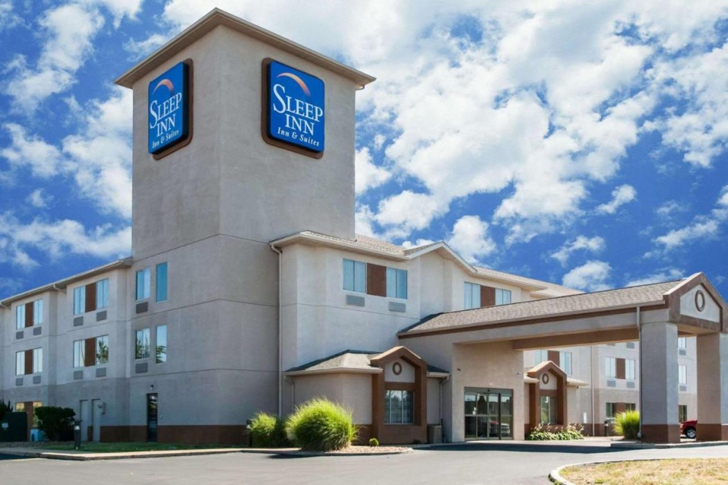 Sleep Inn Saint Charles North 2/33