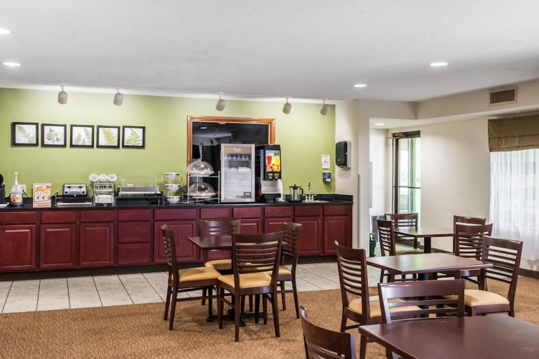 Sleep Inn Saint Charles North 22/33