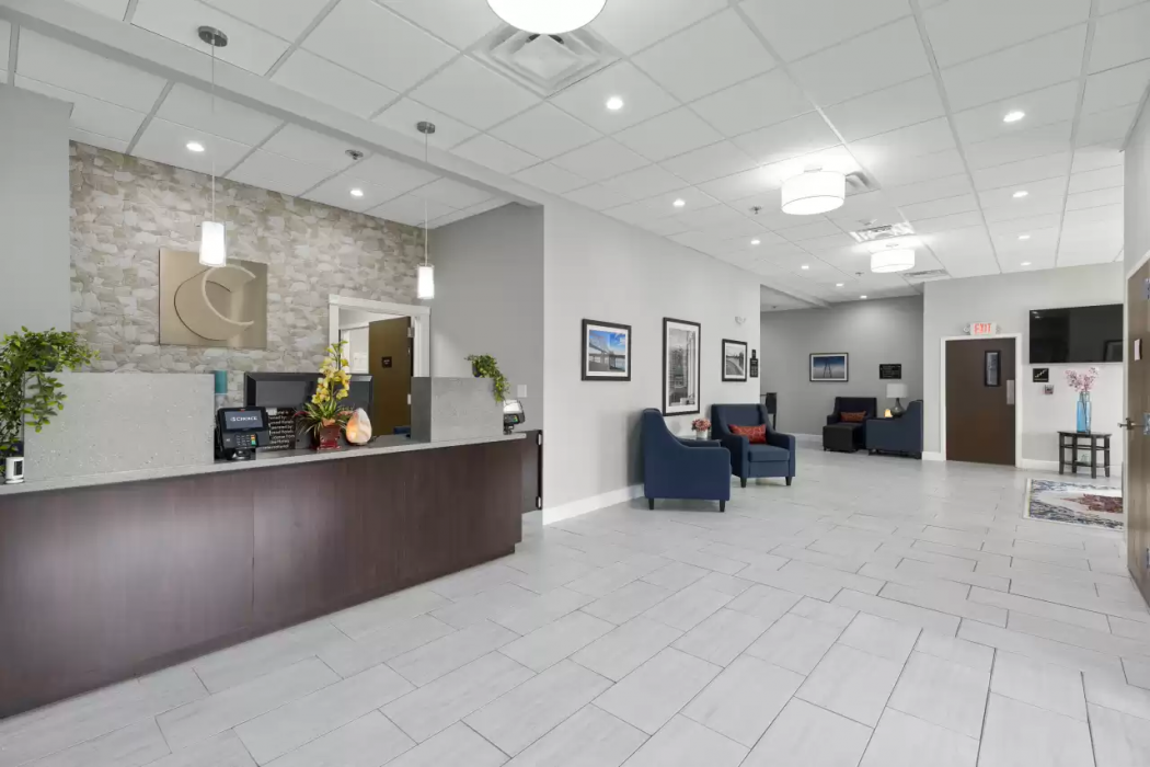 Comfort Inn & Suites Hazelwood - St. Louis 4/21