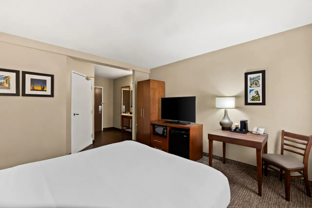 Comfort Inn Tucson Central 16/50