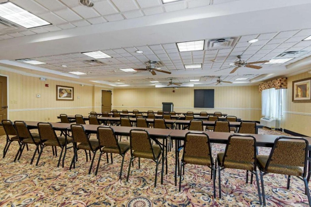 Comfort Suites Port Wentworth - Savannah North 22/33