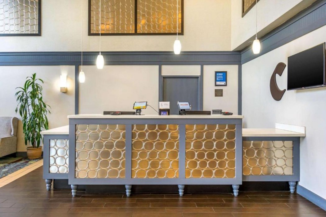 Comfort Inn Federal Way - Seattle 4/23