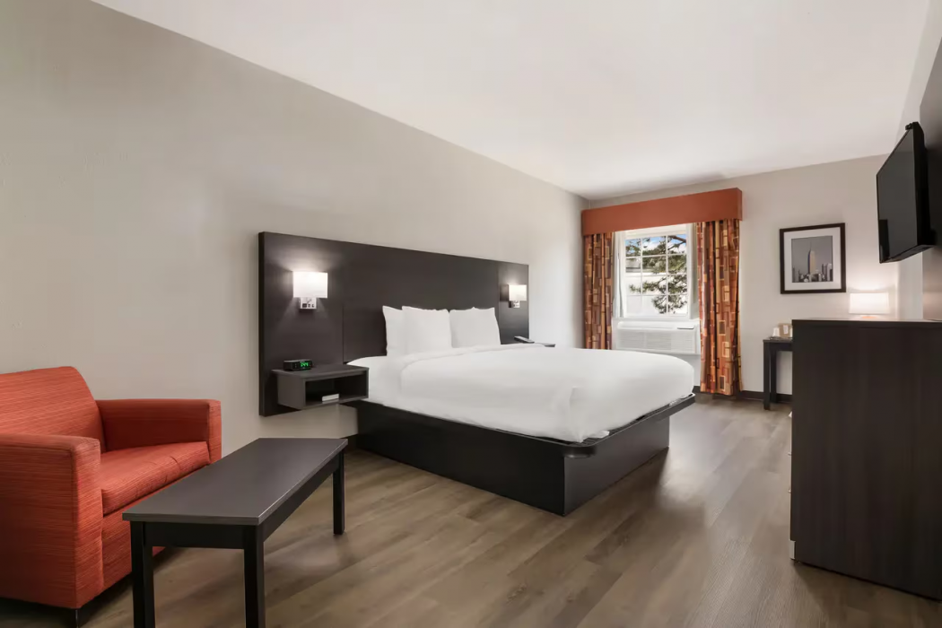 Quality Suites I-44 Tulsa 9/22