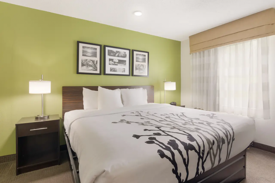 Sleep Inn Tanglewood 12/29