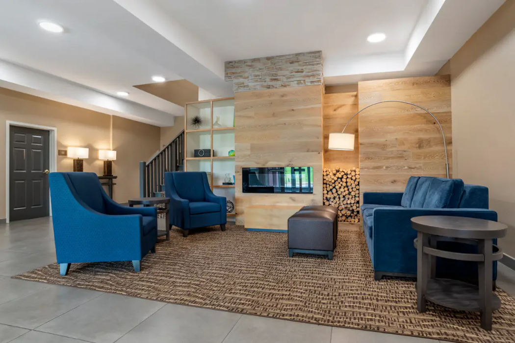 Comfort Inn and Suites Millbrook - Prattville 6/25