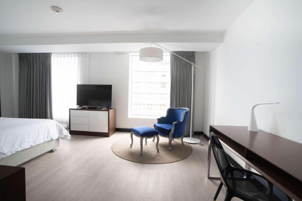 Radisson Hotel Decapolis Miraflores 6/25