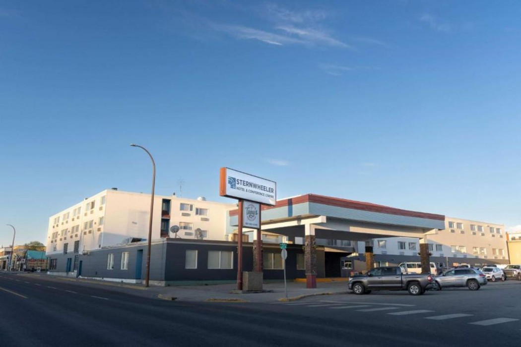 Sternwheeler Hotel & Conference Centre, Trademark by Wyndham 1/56