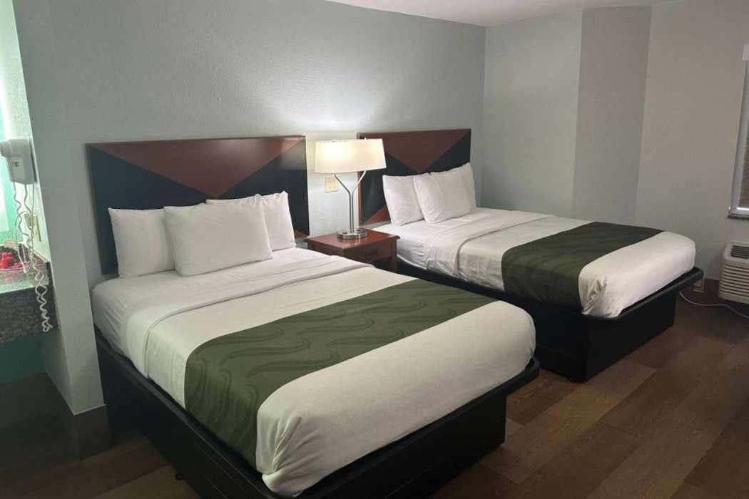 Wingate by Wyndham Macon West I-475 7/37