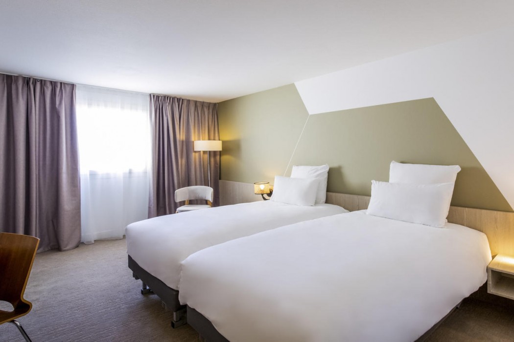 MERCURE CANNES MANDELIEU 10/60