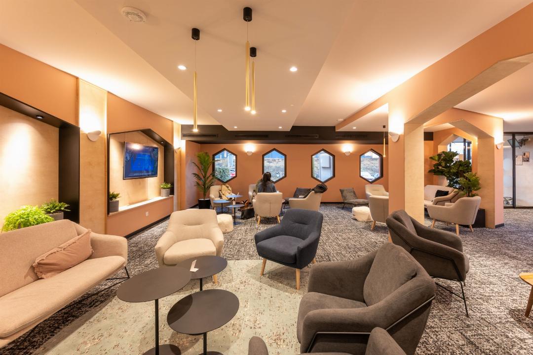 Novotel Macon Nord 6/74