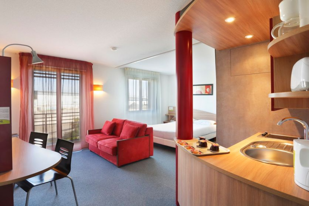 Suite Home Saran Orleans 6/28