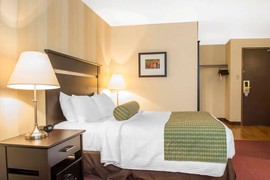 Quality Inn & Conference Center Pembroke - Ontario 8/29