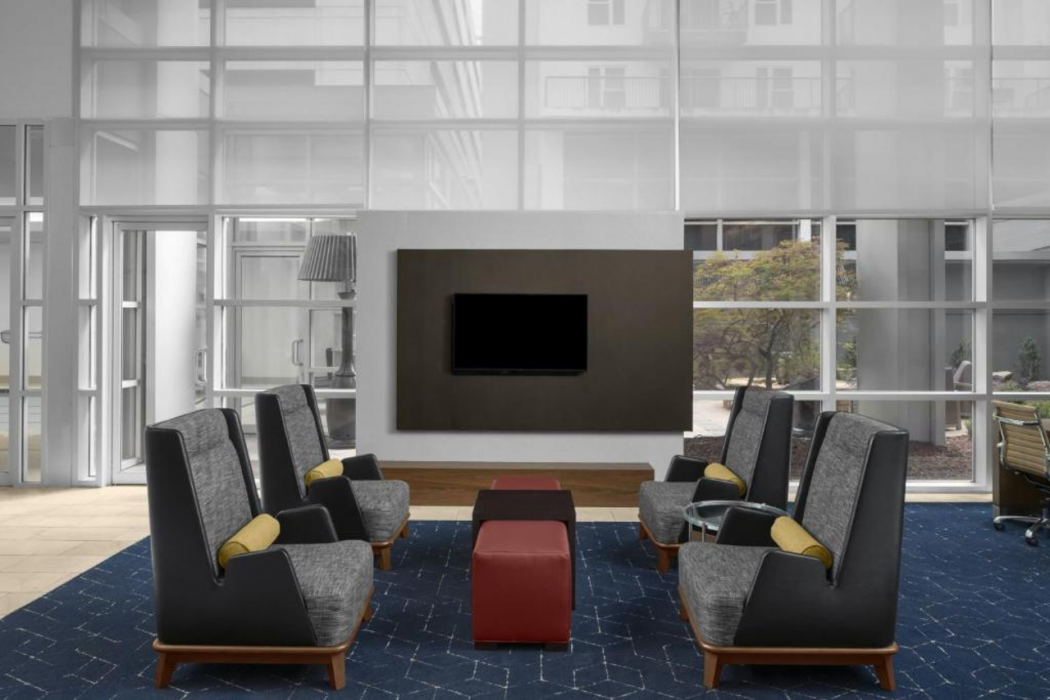Courtyard Atlanta Buckhead 4/10