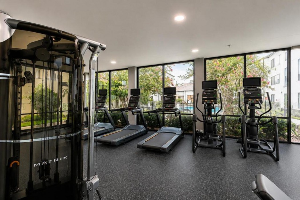 Courtyard by Marriott Houston Hobby Airport 9/21