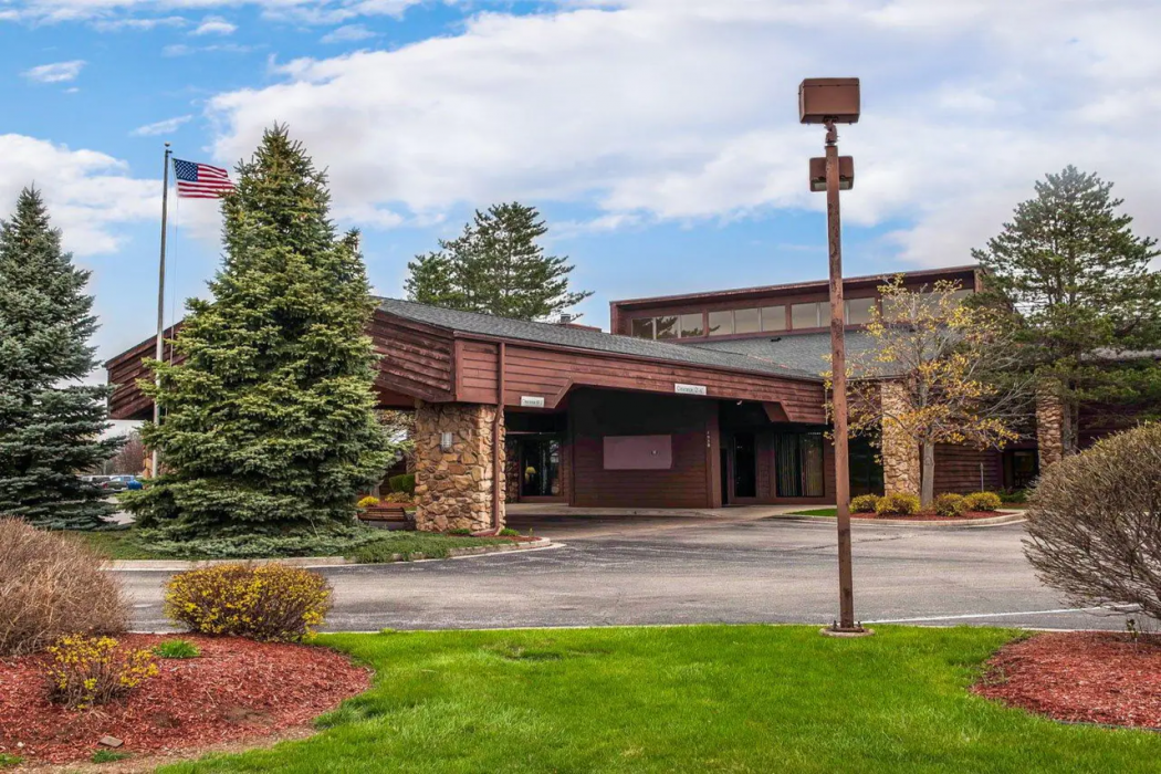 Quality Inn and Suites Goshen IN 1/25