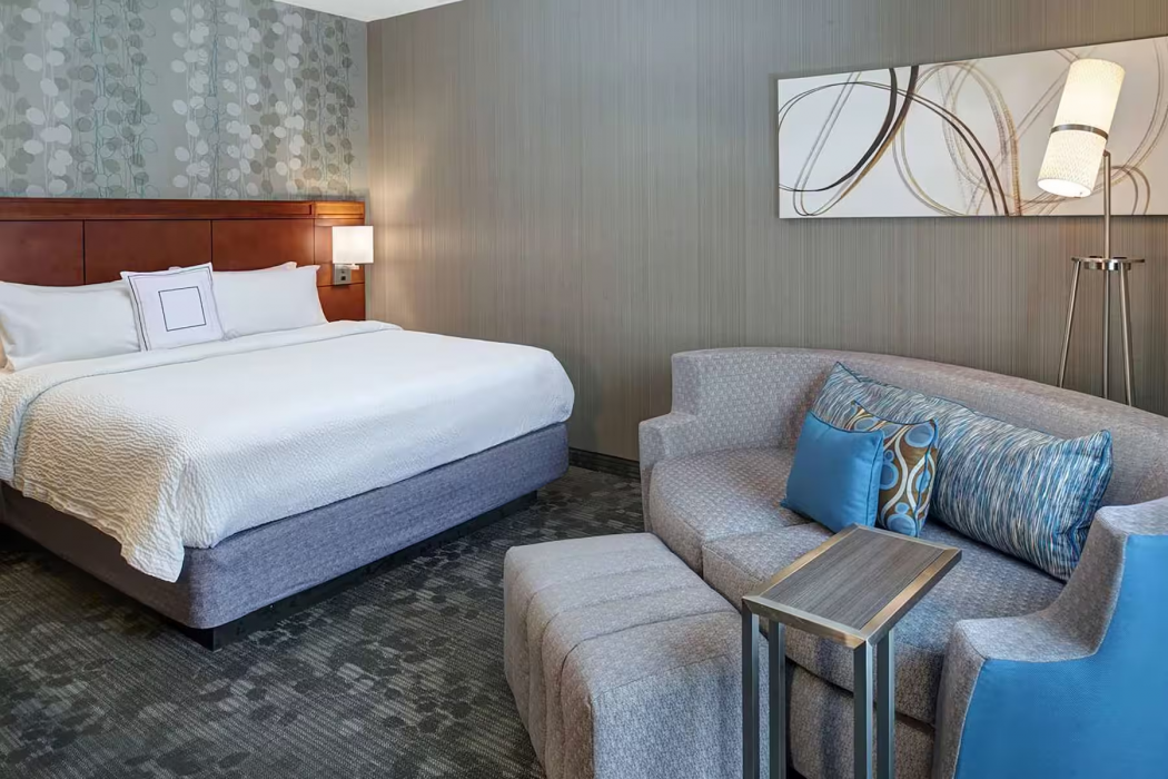 AmericInn by Wyndham Brookfield 8/29